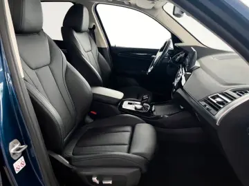 BMW X3 xDrive 30e HUD PANO KAM360  LASER Memory