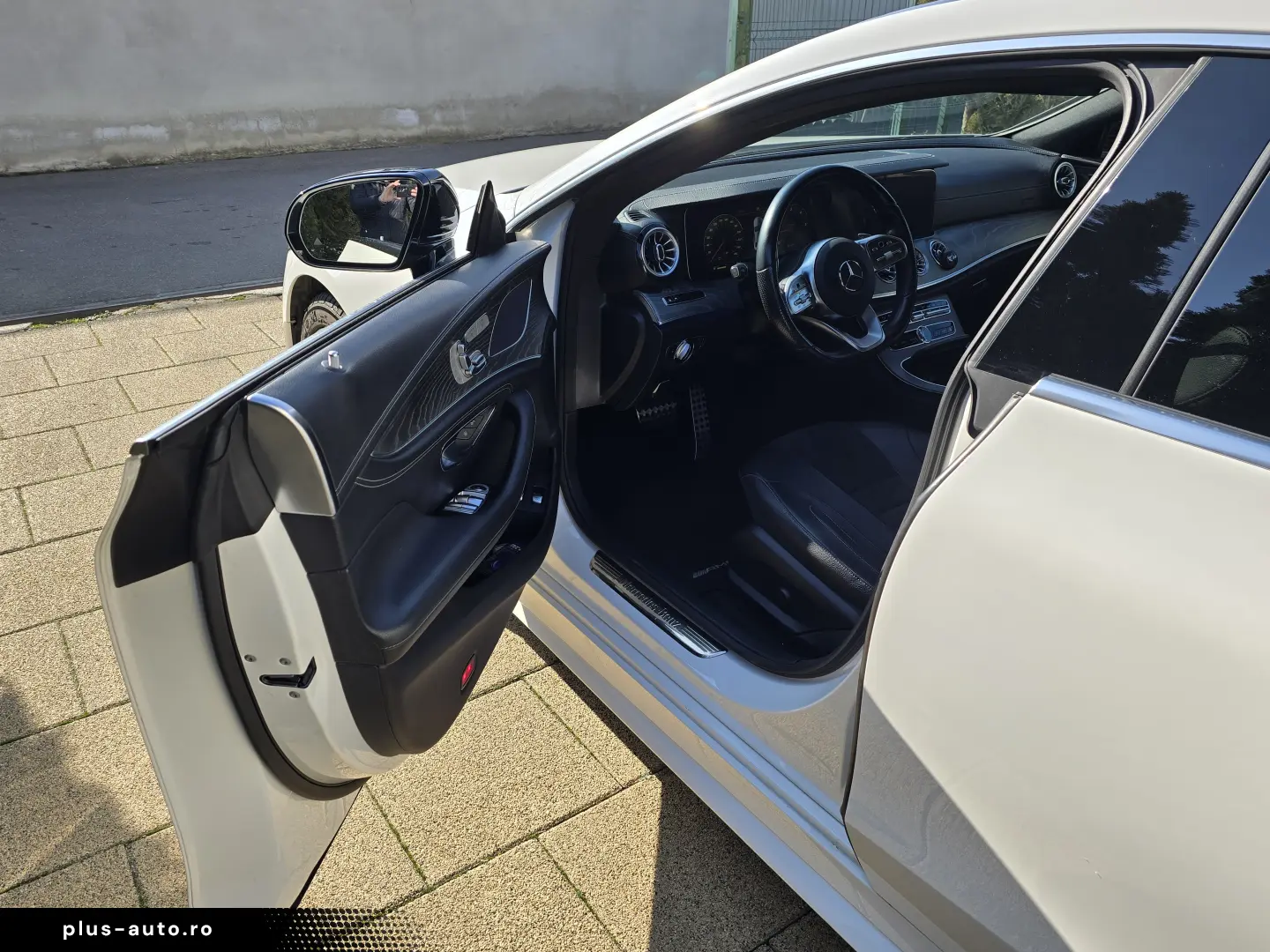 Mercedes-Benz CLS 300