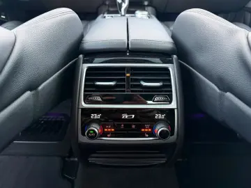 BMW 740d xDr. M Sport ACC B&W eGSD Massage Standh.