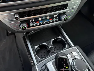 BMW 740d xDr. M Sport ACC B&W eGSD Massage Standh.