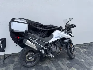 Triumph Tiger 900GT