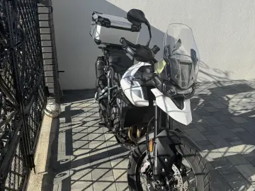 Triumph Tiger 900GT