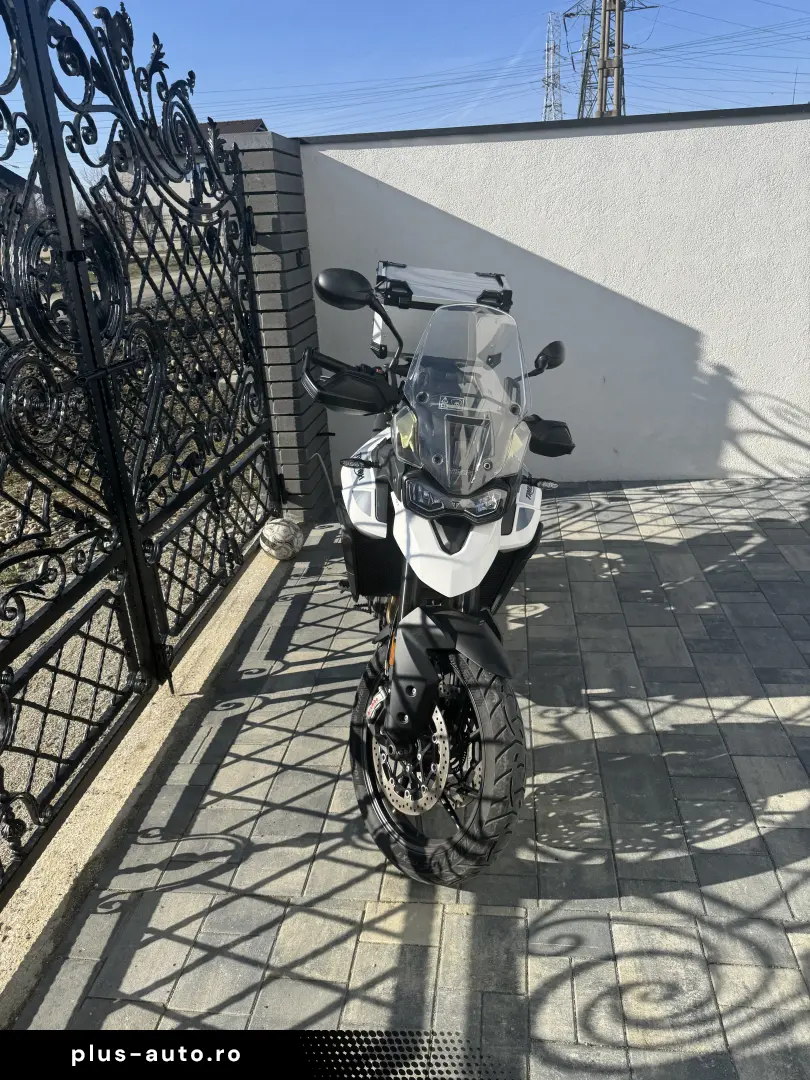 Triumph Tiger 900GT