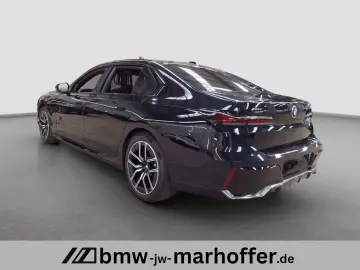 BMW 740 d xDrive MSport PanSkyDACH Iconic