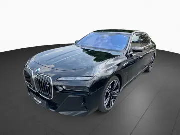 BMW M760e DAPro 360  B W Massage 21  MultiSi