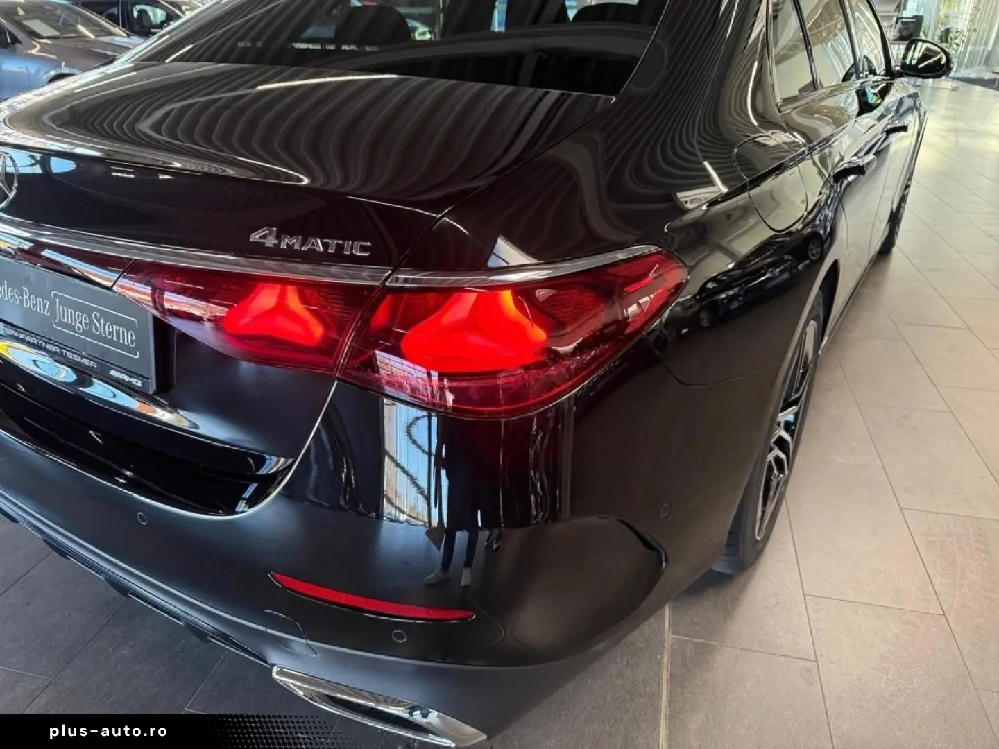 MERCEDES-BENZ E 450 4M AMG DIGITAL PANORAMA NIGHT BURMESTER