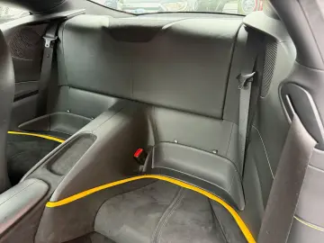 FERRARI Roma 3.9 T V8 DCT  Ferrari Garantie Carbon BRD