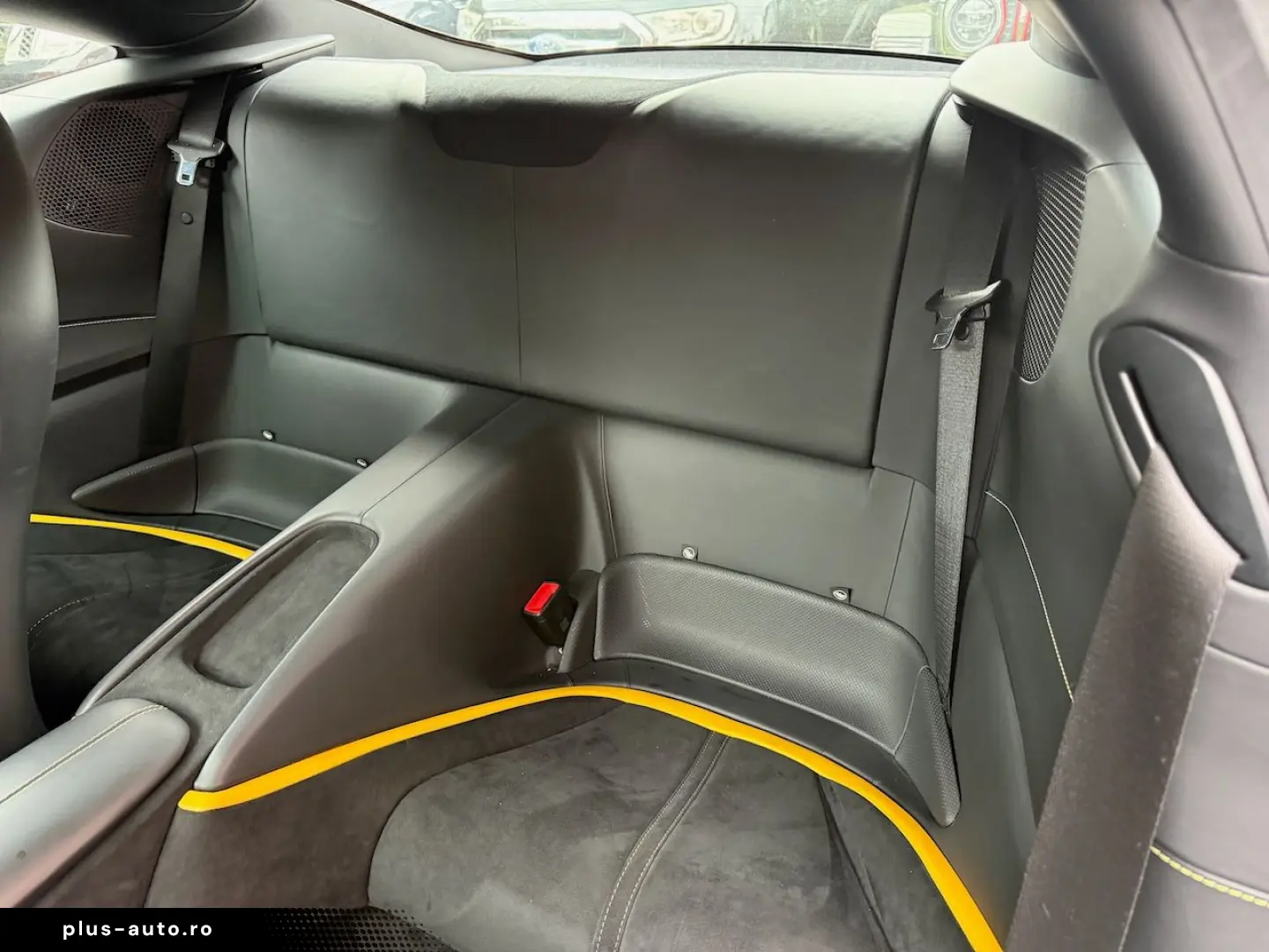 FERRARI Roma 3.9 T V8 DCT  Ferrari Garantie Carbon BRD