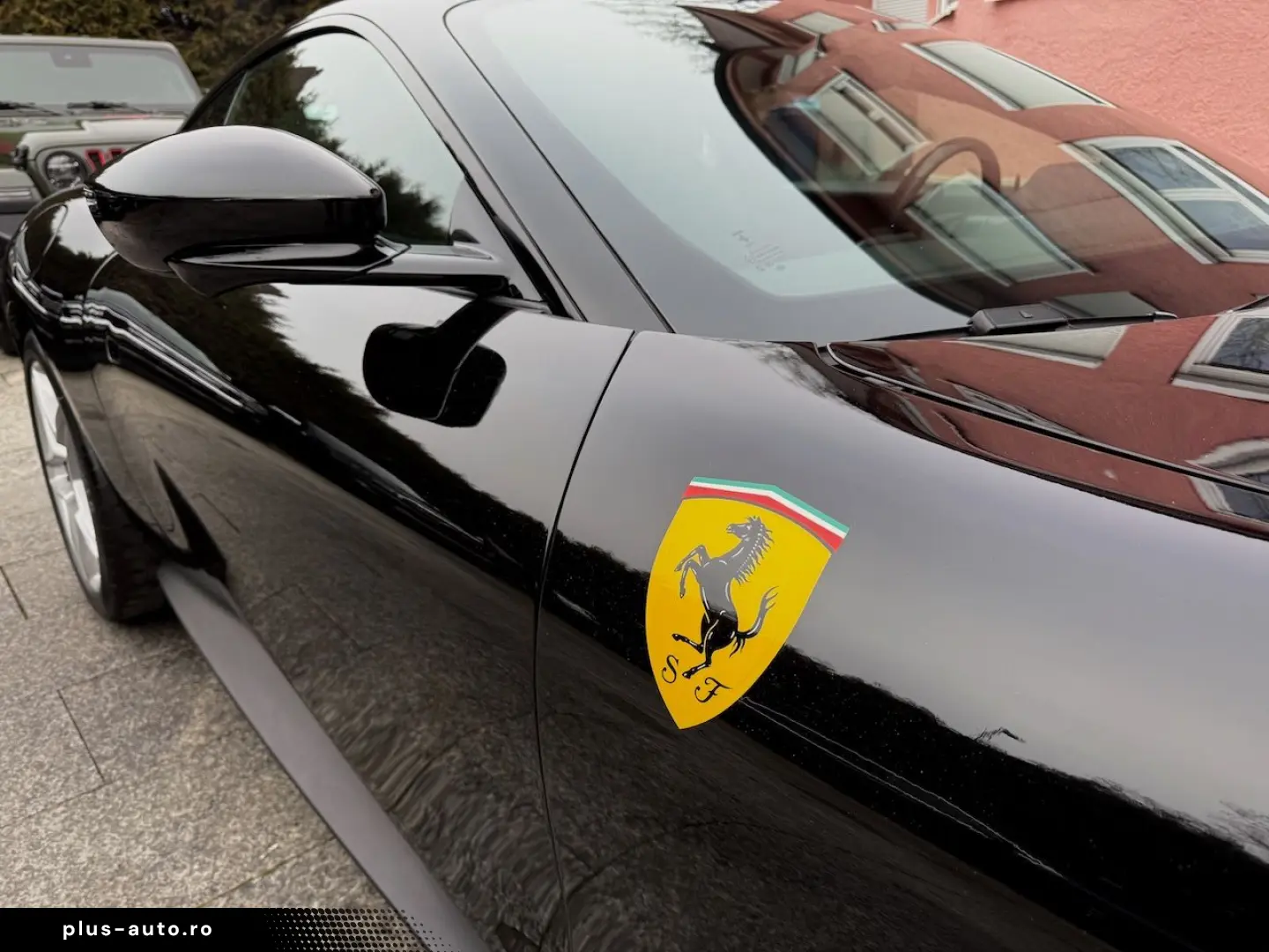 FERRARI Roma 3.9 T V8 DCT  Ferrari Garantie Carbon BRD