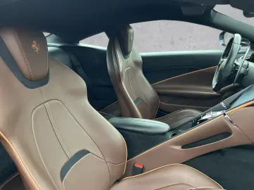 FERRARI Roma Carbon DisplayPassenger Magneride MatrixLED