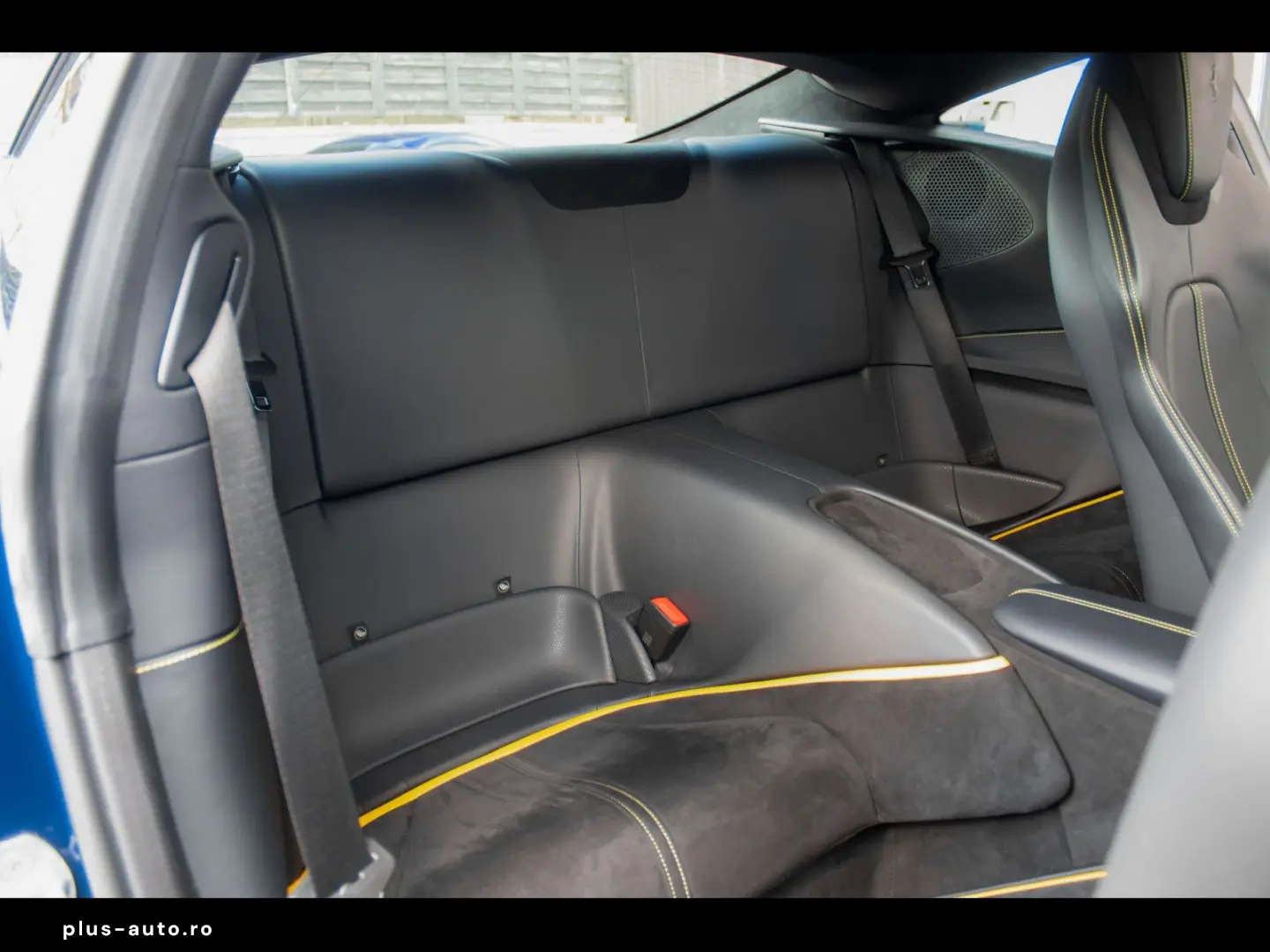 FERRARI Roma  BLU SCOZIA SPEC CARBON DISP LEDS XPEL