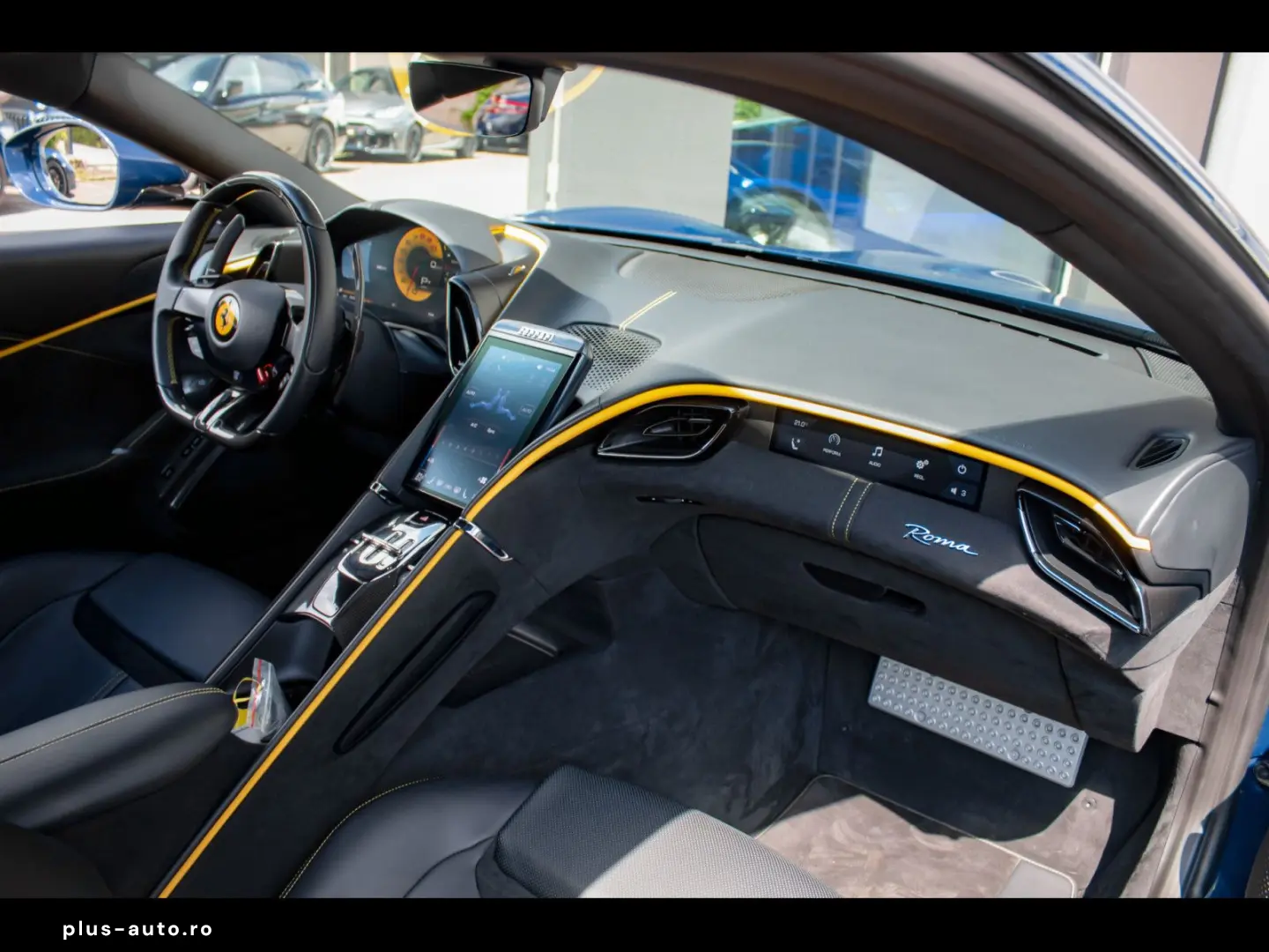 FERRARI Roma  BLU SCOZIA SPEC CARBON DISP LEDS XPEL