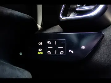 FERRARI Roma  BLU SCOZIA SPEC CARBON DISP LEDS XPEL