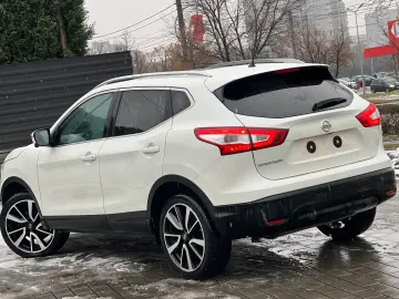 NISSAN QASHQAI 1.6 DCI 130 CP TEKNA EXTRA FULL