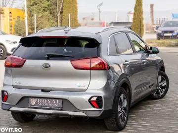 Kia Niro 1.6 GDI PHEV 2WD OPF Aut. Vision