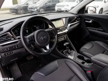 Kia Niro 1.6 GDI PHEV 2WD OPF Aut. Vision