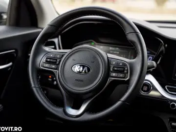 Kia Niro 1.6 GDI PHEV 2WD OPF Aut. Vision