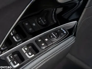 Kia Niro 1.6 GDI PHEV 2WD OPF Aut. Vision