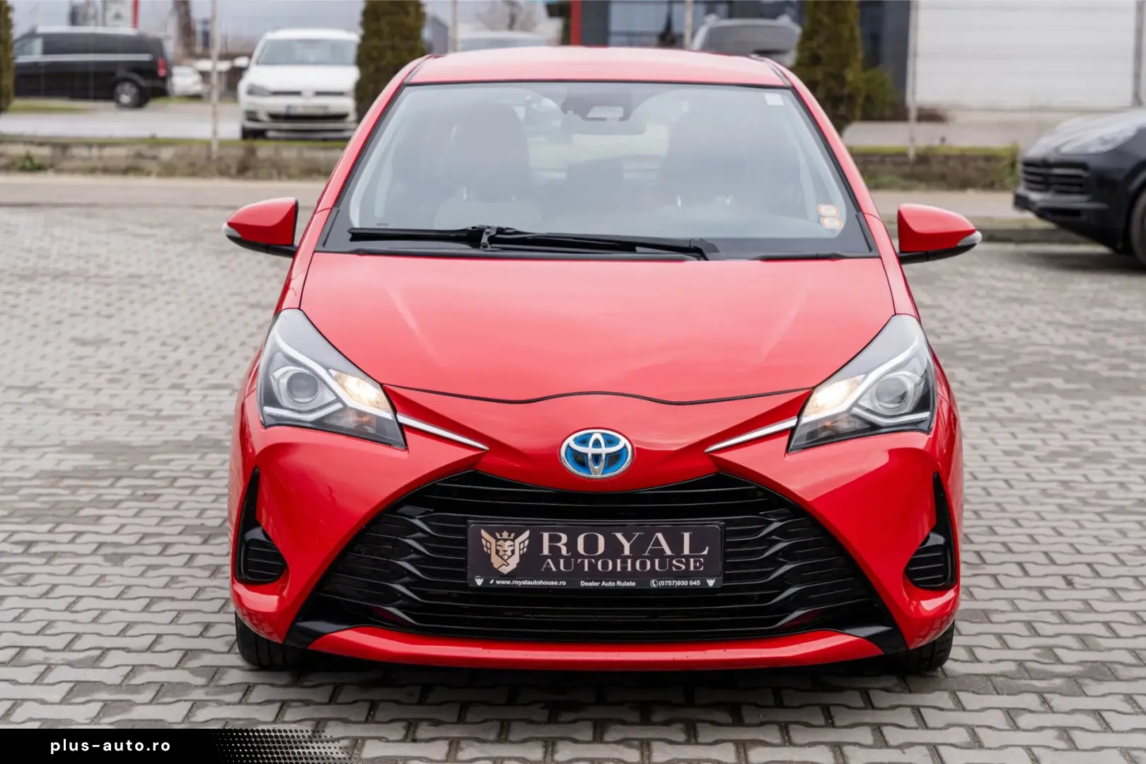 Toyota Yaris 1.5 VVT-i HSD Active