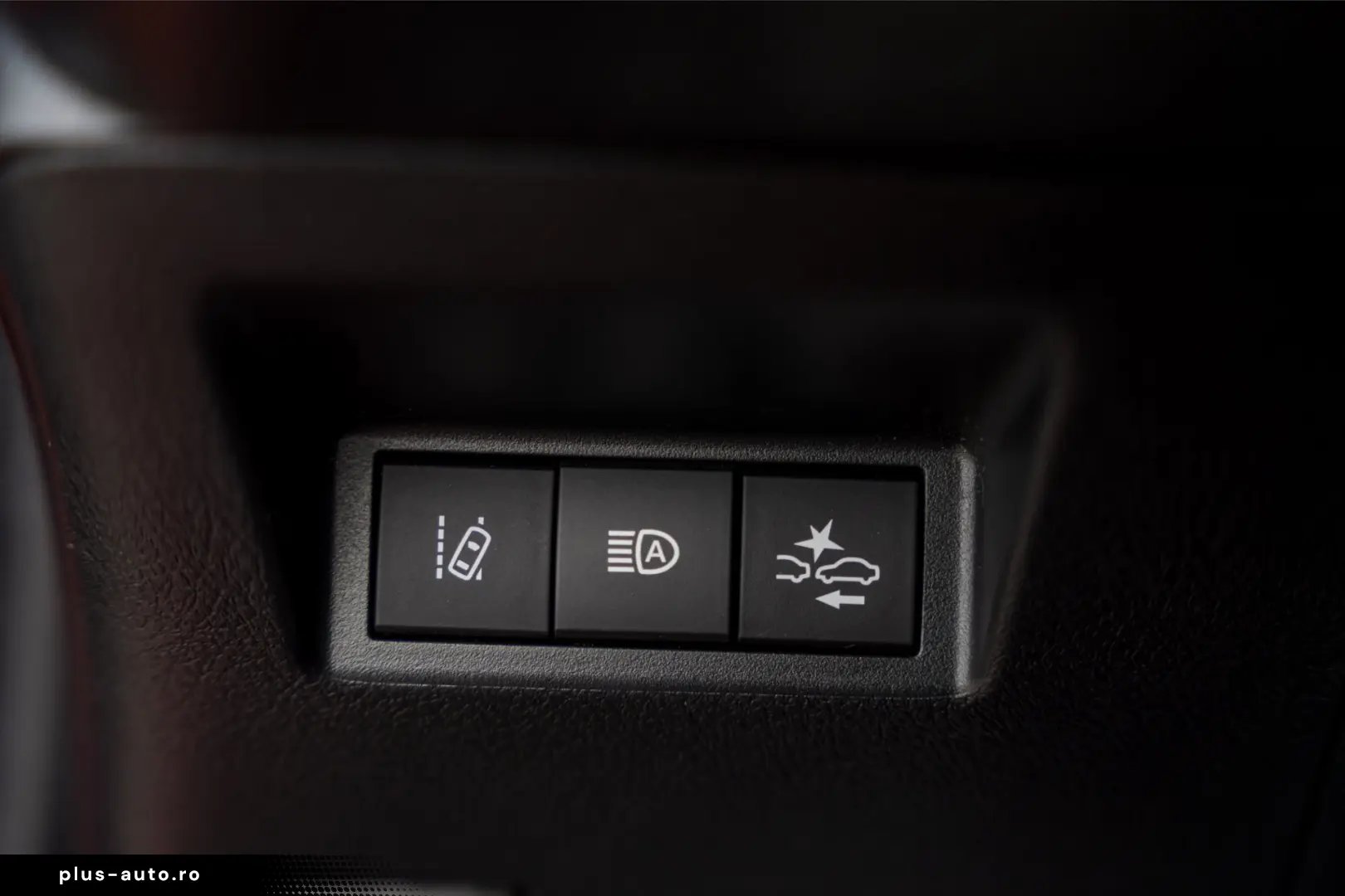 Toyota Yaris 1.5 VVT-i HSD Active