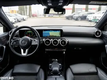 Mercedes-Benz A 180 d 7G-DCT