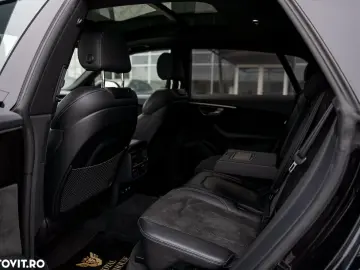 Audi Q8 SUV TDI quattro 210 kW tiptronic S line business