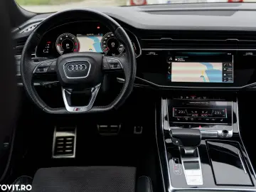 Audi Q8 SUV TDI quattro 210 kW tiptronic S line business