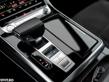 Audi Q8 SUV TDI quattro 210 kW tiptronic S line business