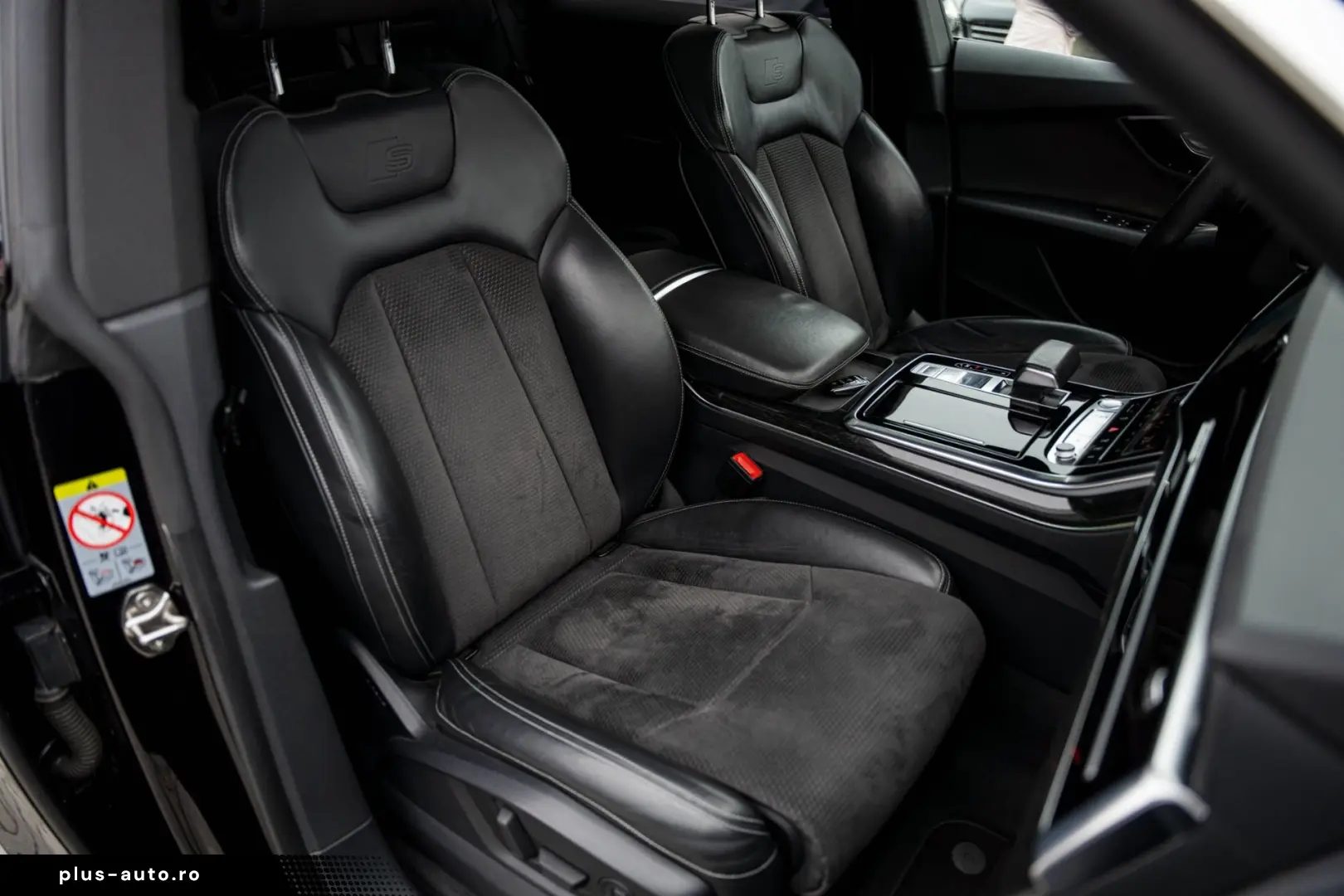 Audi Q8 SUV TDI quattro 210 kW tiptronic S line business