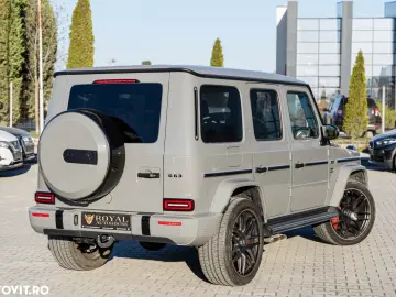 Mercedes-Benz G