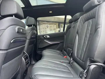 BMW X7 xDrive40i M Sport