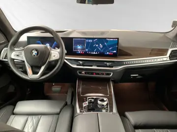 BMW X7 xDrive40i