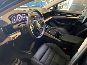 Porsche Panamera 4 InnoDrive Soft Close Sitzbelüftung