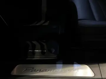Porsche Panamera 4 InnoDrive Soft Close Sitzbelüftung