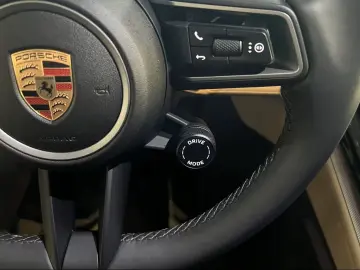 Porsche Panamera 4 InnoDrive Soft Close Sitzbelüftung