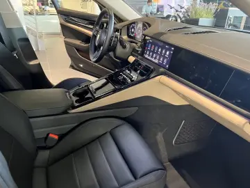 Porsche Panamera 4 InnoDrive Soft Close Sitzbelüftung