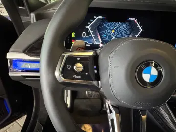 BMW 740 d xDrive M Sport Paket TV Kristall SkyLounge