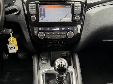 Nissan Qashqai 1.6 benzina 125.000 km de vanzare in RATE