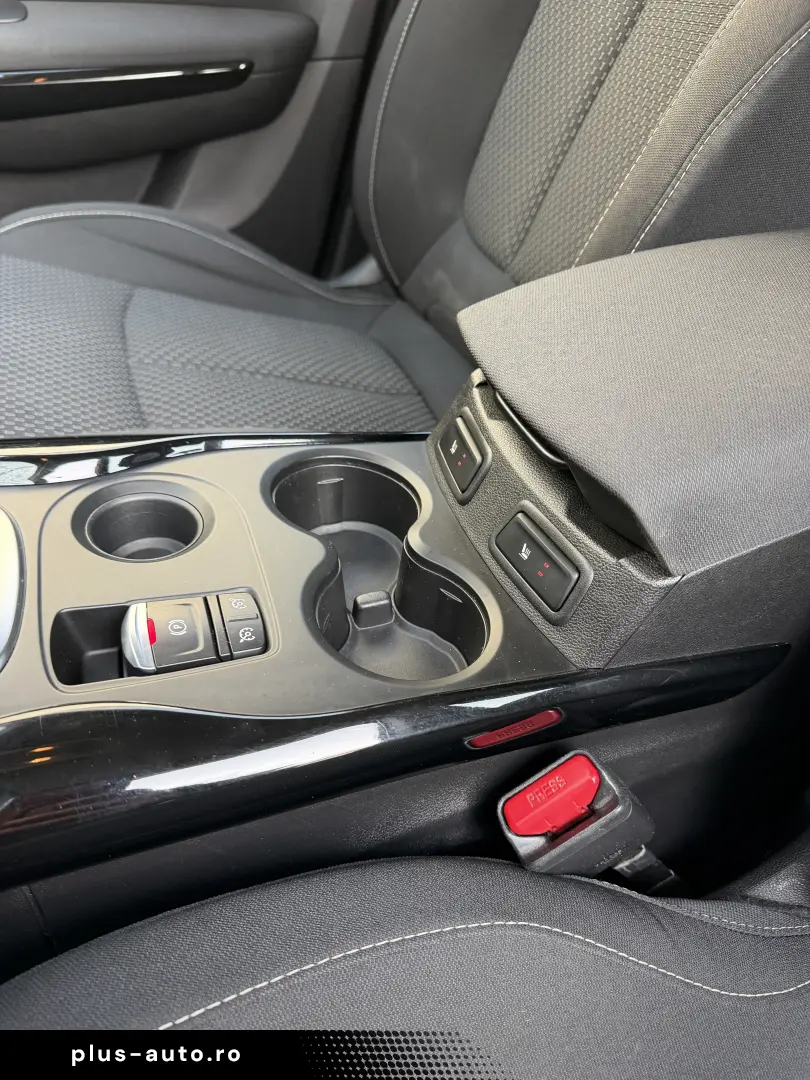 Renault Kadjar benzina de vanzare in RATE FIXE