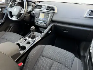 Renault Kadjar benzina de vanzare in RATE FIXE