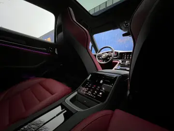 Porsche Panamera 4 Vollleder Adaptives Fahrwerk