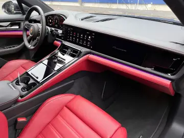 Porsche Panamera 4 Vollleder Adaptives Fahrwerk
