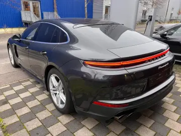 Porsche Panamera 4 Vollleder Adaptives Fahrwerk