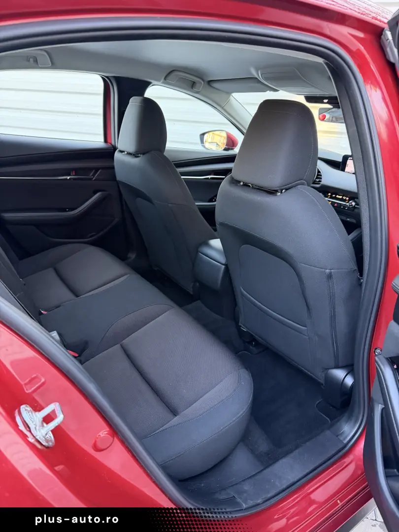 Mazda 3 1.8 diesel 2019 de vanzare in RATE FIXE