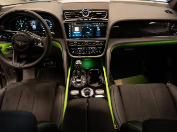 BENTLEY Bentayga S V8 Black Edition