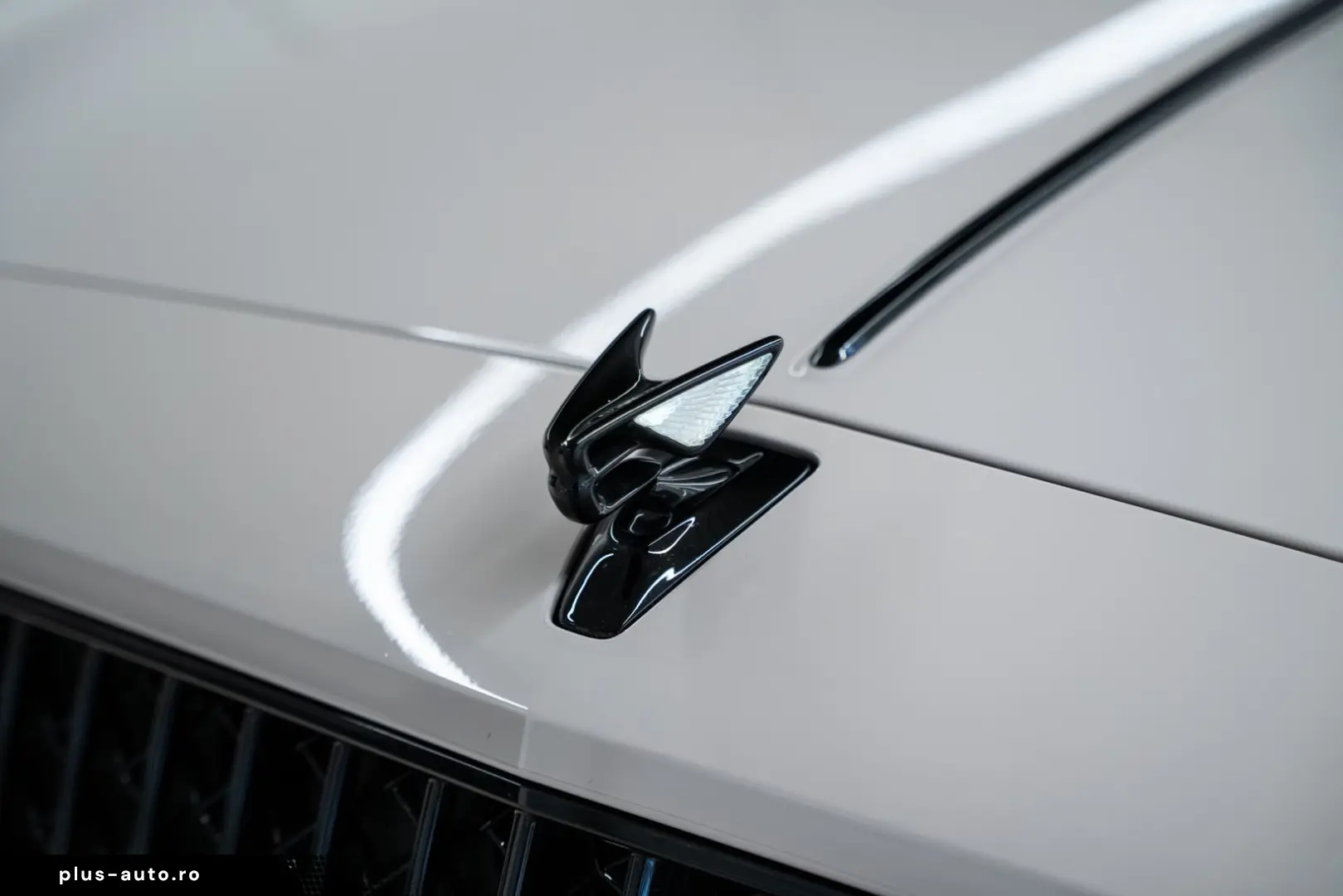 BENTLEY Flying Spur Azure V8