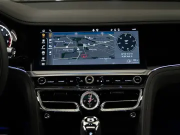 BENTLEY Flying Spur Azure V8