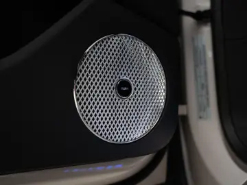 BENTLEY Flying Spur Azure V8