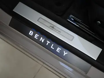 BENTLEY Flying Spur Azure V8