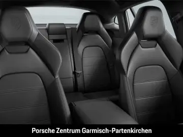 PORSCHE Panamera 4 E-Hybrid